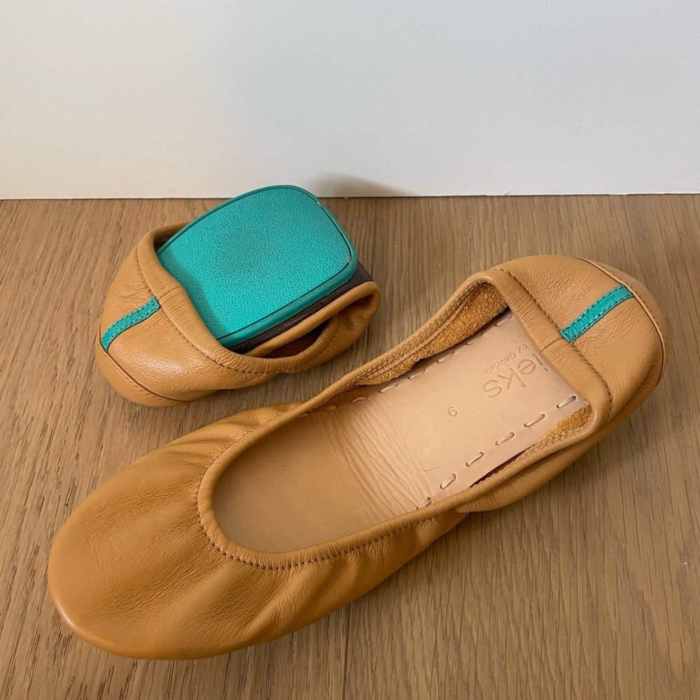 Tieks camel color foldable flats size 9